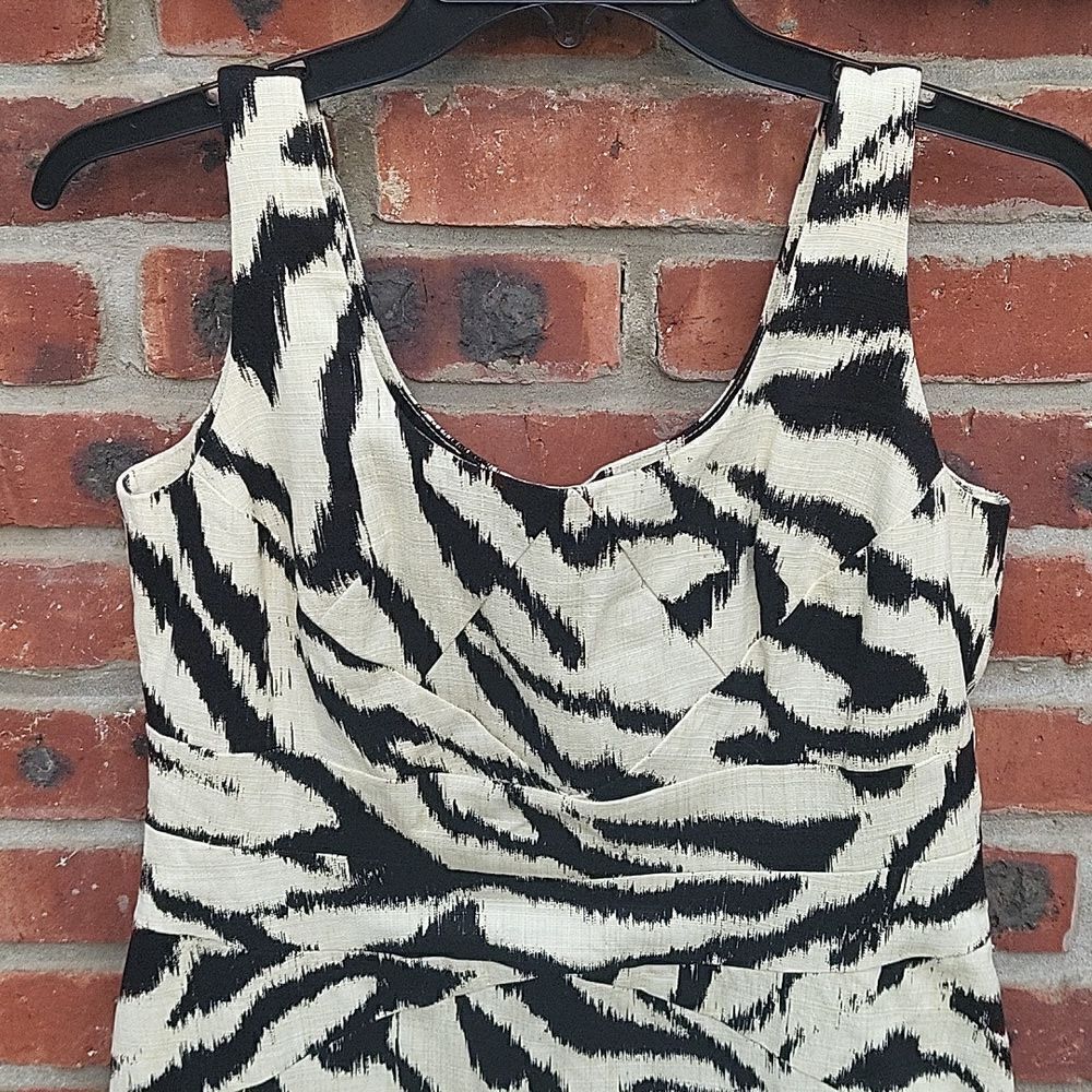 MK cream black and white dress - Picture 2 of 7